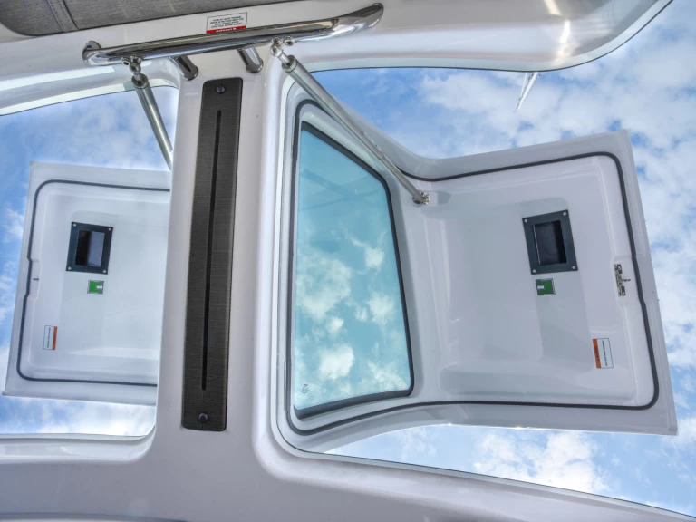 Location Bateau à moteur Axopar avec permis