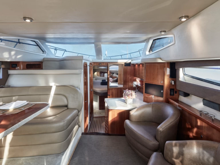 Location bateau Régal Commodore 4260 à Lávrio sur Samboat