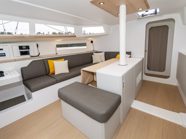 Location bateau Pogo Structures Pogo 44 à Portocolom sur Samboat