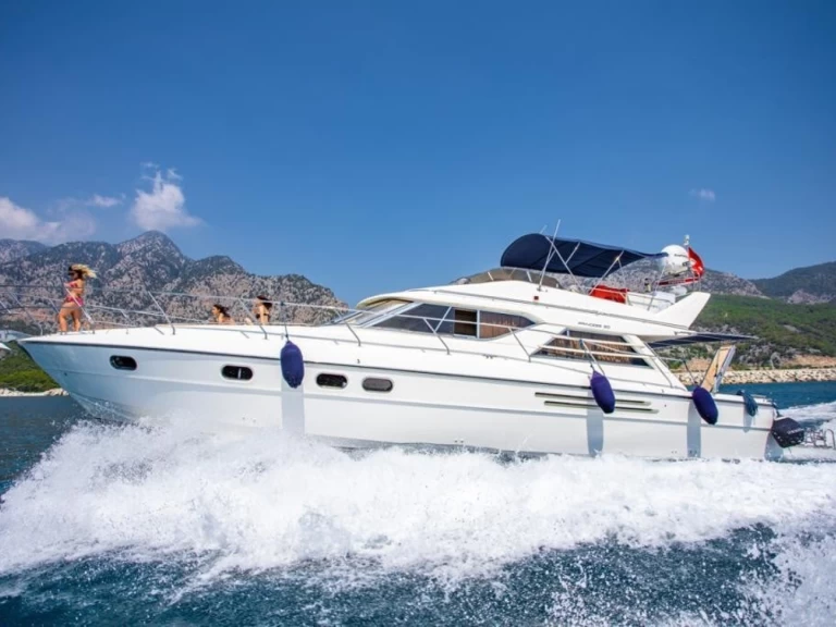 Yacht à louer à Antalya (City) au meilleur prix