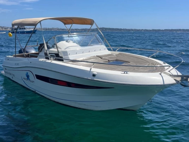 Location bateau Gapeau pas cher Pacific Craft 625 Open