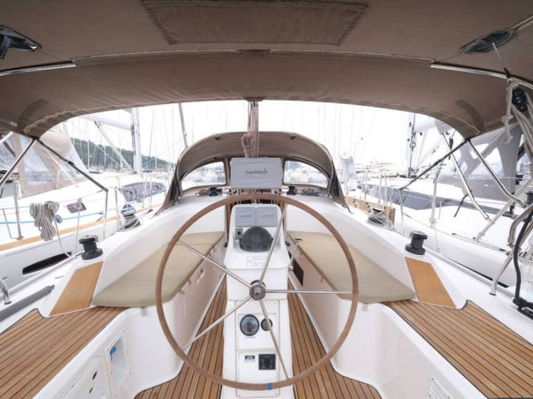 Louez un Bavaria Bavaria 33 Cruiser à Fethiye