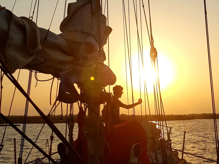 Location Voilier à Badia de Roses - Aluminium AG4MC Consolation 37