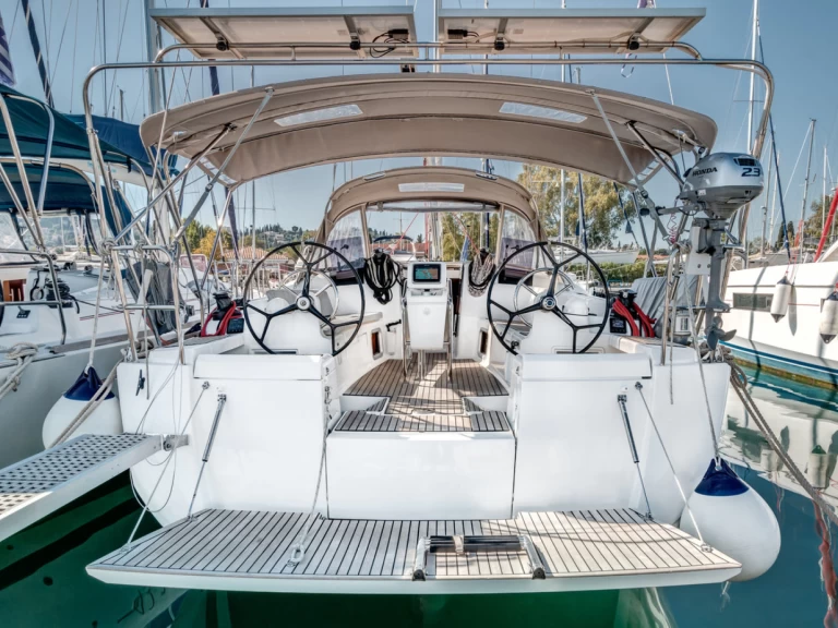 Location Voilier à Gouviá - Jeanneau Sun Odyssey 419