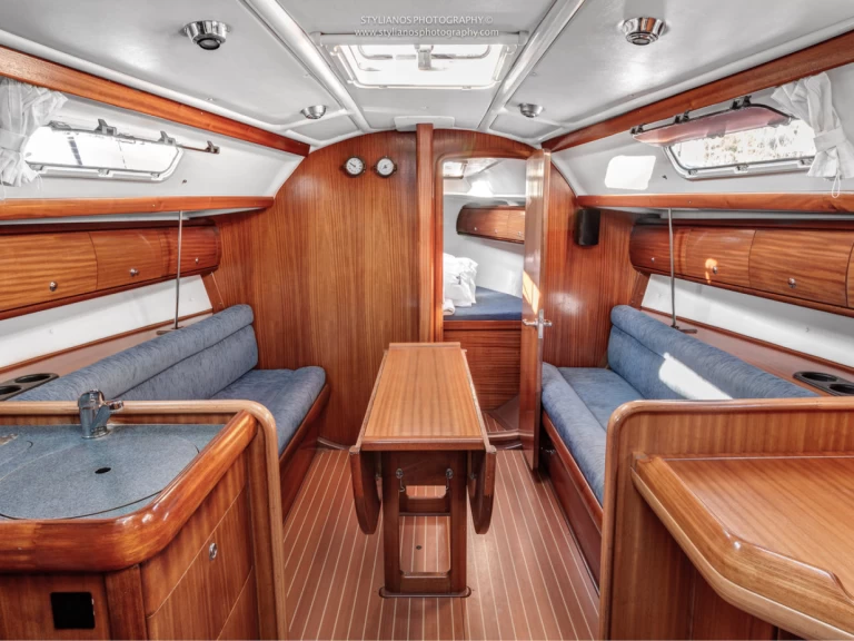 Bavaria Bavaria 32 a louer à Gouviá