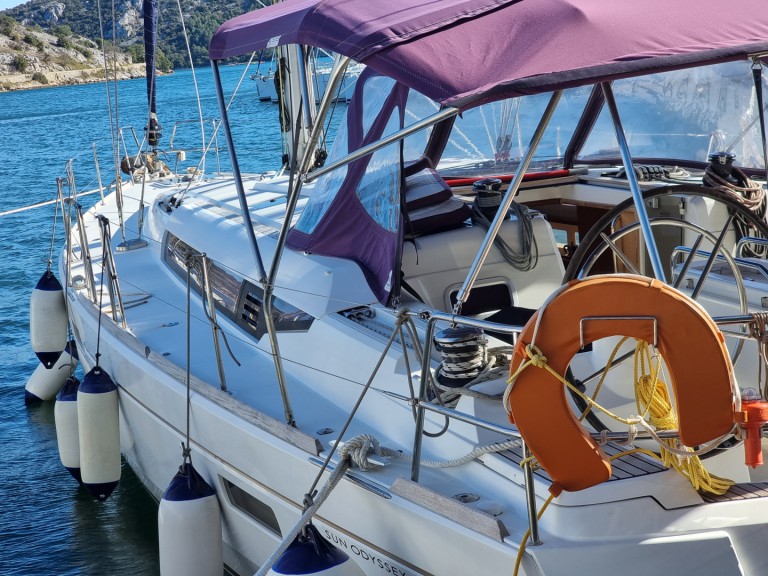 Location à Gouviá - Jeanneau Sun Odyssey 509 sur SamBoat