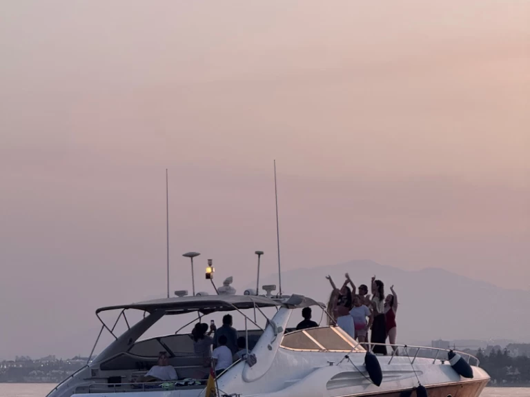 Louez un Sunseeker Predator 63 à Marbella
