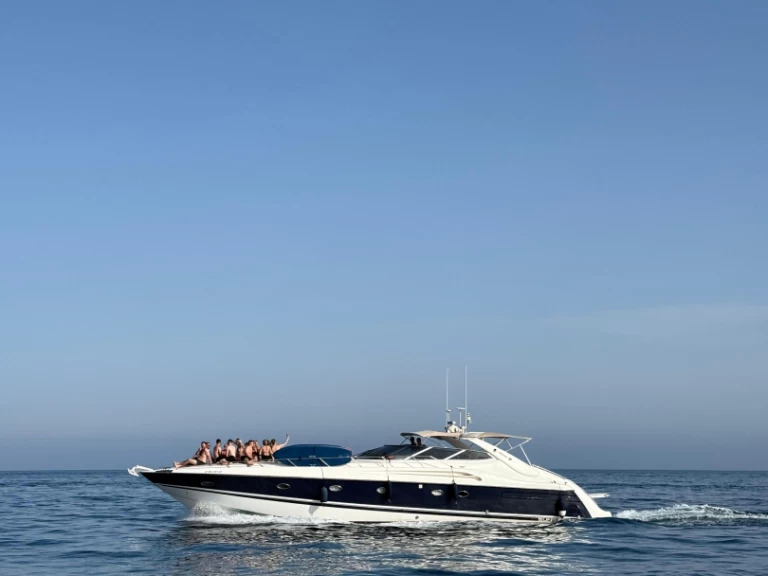 Location à Marbella - Sunseeker Predator 63 sur SamBoat