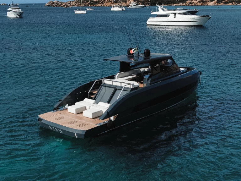 Location bateau Poltu Quatu pas cher S05.3