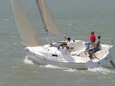 Location bateau Jeanneau Sun 2500 à Cádiz sur Samboat