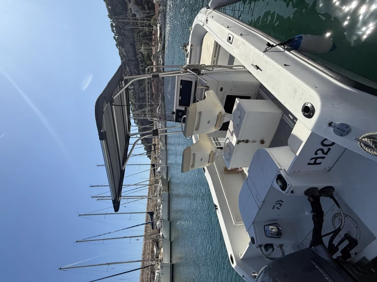 Location Bateau à moteur à Mandelieu-la-Napoule - Four Winns Quest 207