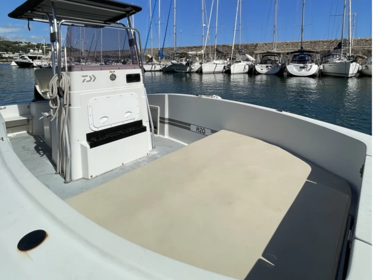 Louez un Four Winns Quest 207 à Mandelieu-la-Napoule