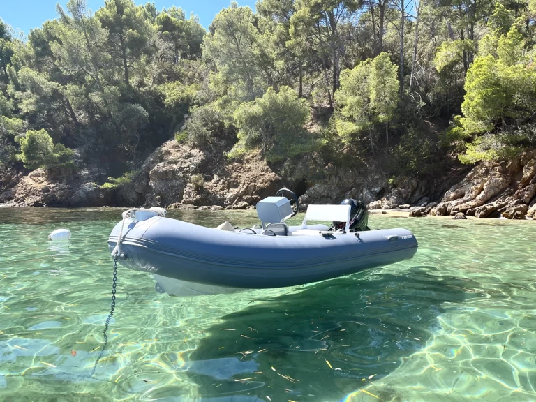 Location bateau Four SEAS  RIB ALU 360 à Le Lavandou sur Samboat