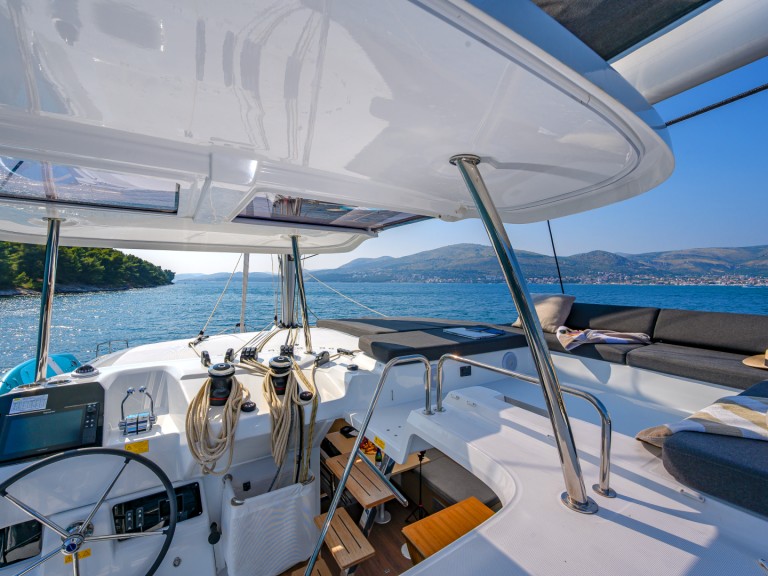 Location Catamaran Lagoon avec permis