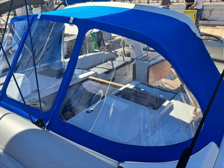Louer Voilier avec ou sans skipper Hanse à Lávrio
