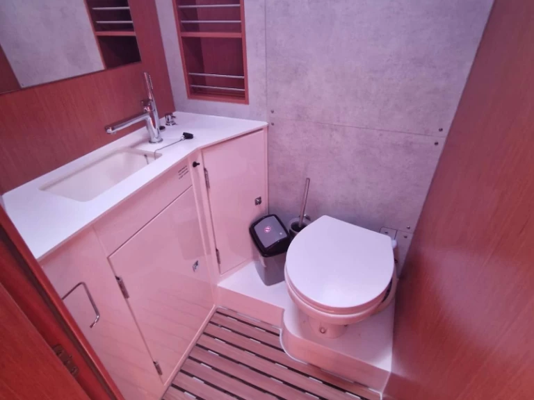 Bavaria Bavaria C42 a louer à Préveza