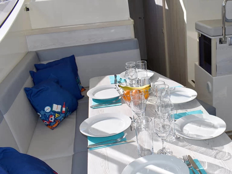 Location bateau Le Boat Horizon 4 à Homps sur Samboat