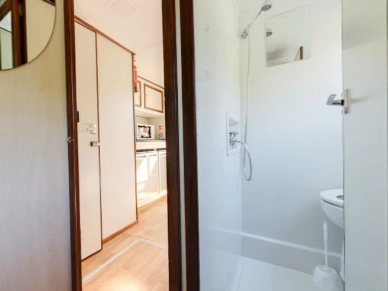 Bateau à moteur à louer à Homps au meilleur prix