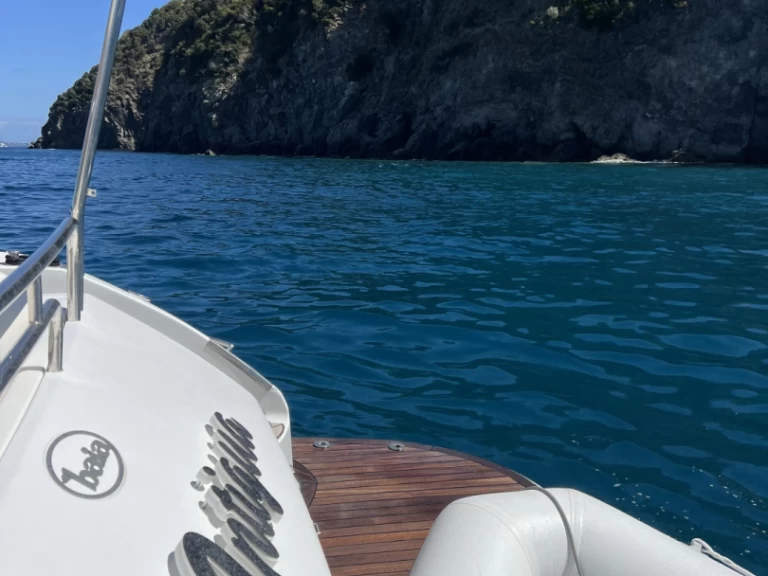 Louez un Baia Baia Aqua 54 à Naples