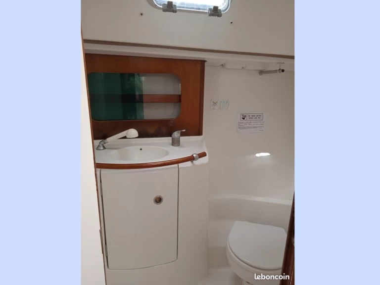 Bénéteau Oceanis 331 Clipper a louer à Ajaccio