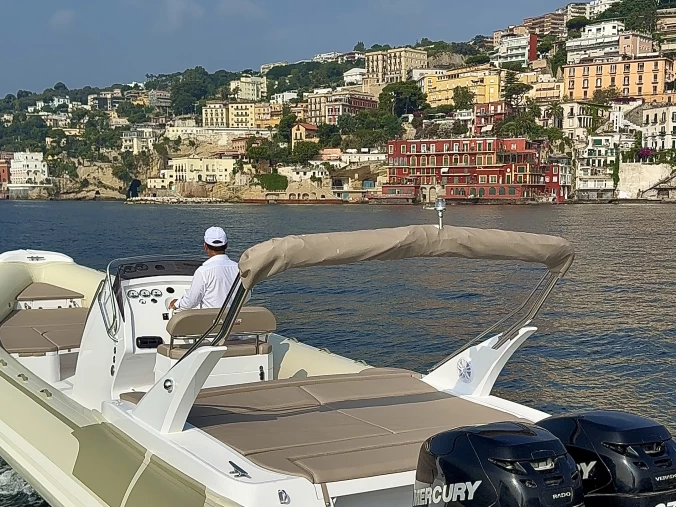 Location Semi-rigide Master avec permis