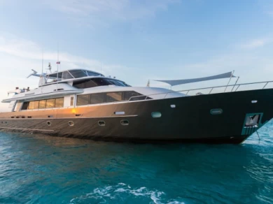 Noleggio Yacht di lusso con o senza skipper Crescent a Saint Martin