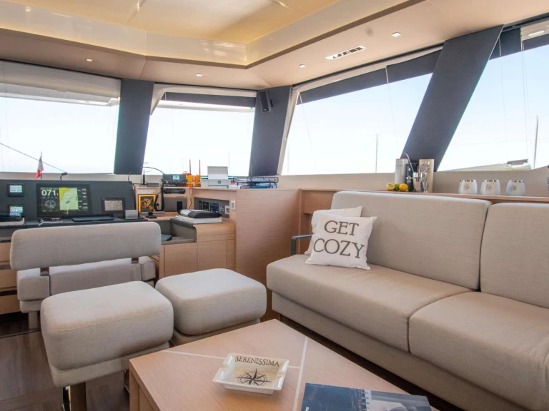 Location bateau Fountaine Pajot SERENISSIMA à Grèce sur Samboat