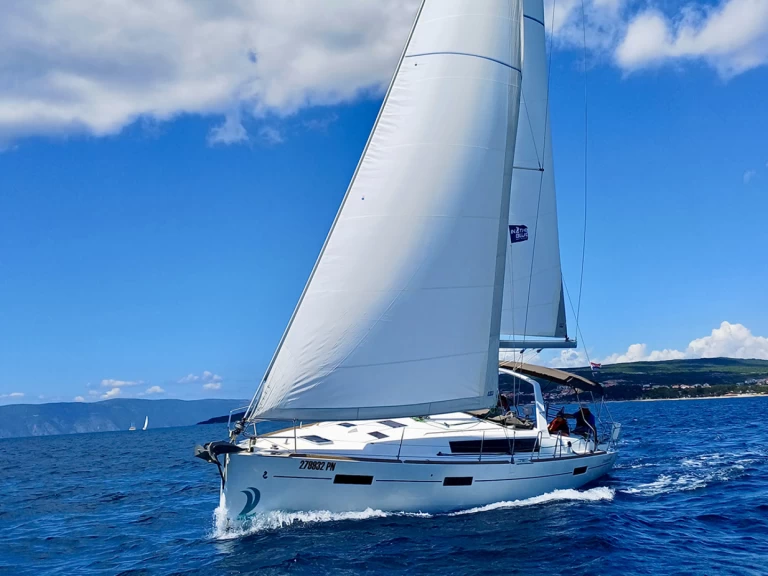 Location bateau Bénéteau Oceanis 41.1 à Primošten sur Samboat