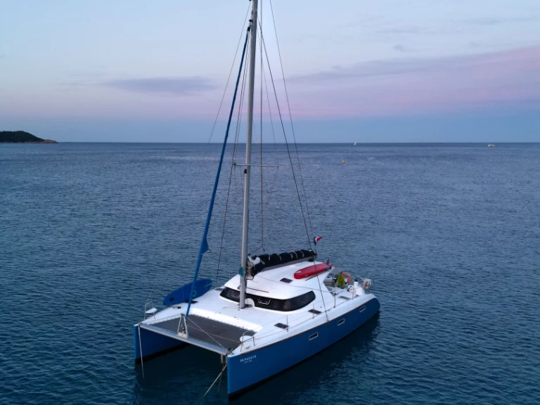 Location Catamaran à Quiberon - Nautitech Nautitech 40