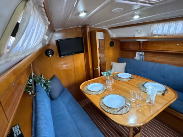 Voilier à louer à Puerto deportivo Marina Rubicon au meilleur prix