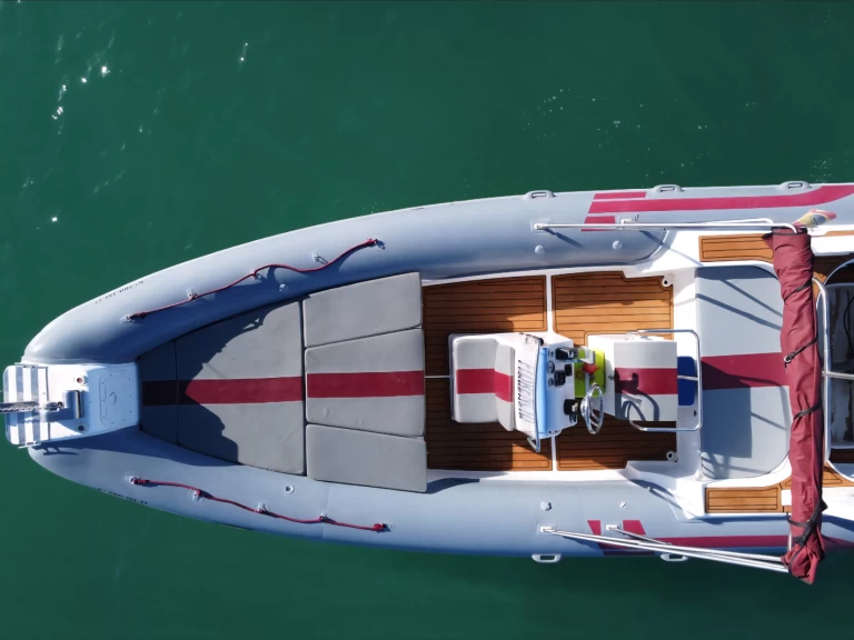 Louez un Rib 730 à Port d'Alcudia