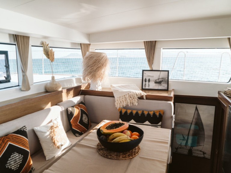 Location bateau Lagoon Lagoon 40 à Sant Antoni de Portmany sur Samboat