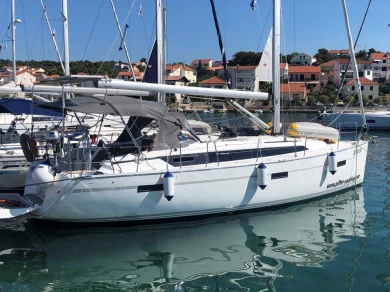 Noleggio Barca a vela con o senza skipper Bavaria a Murter-Kornati