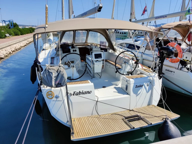 Location bateau Jeanneau Sun Odyssey 449 à Sukošan sur Samboat