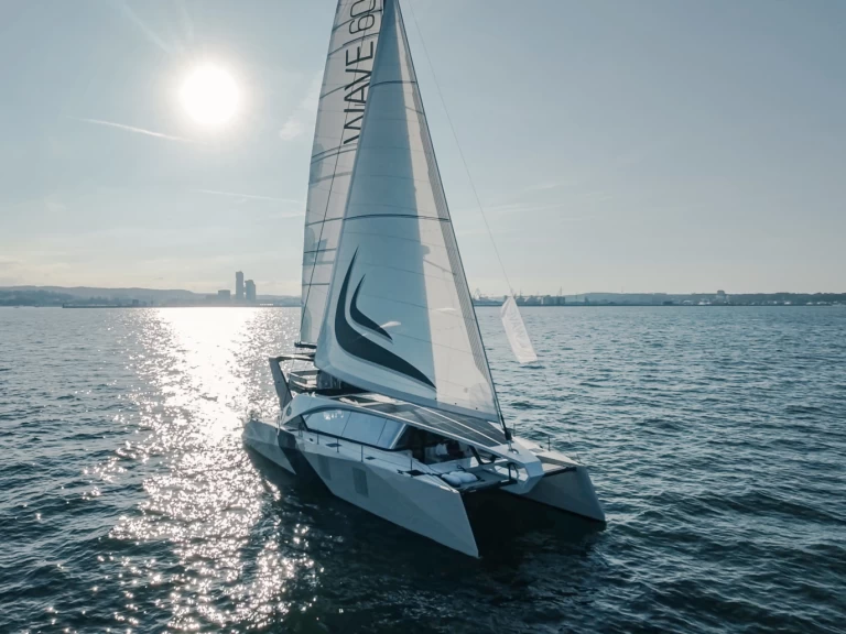 Location bateau Paradise Island pas cher Wave 60 - 4 + 2 cab.