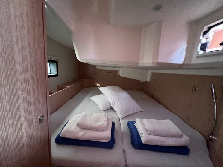 Louer Voilier avec ou sans skipper Bavaria à Loutraki-Agioi Theodoroi