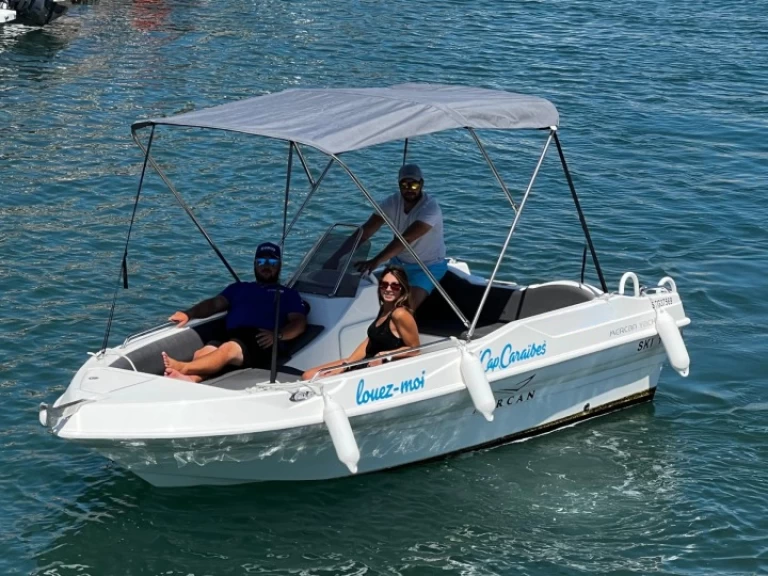 Location Yacht Mercan avec permis