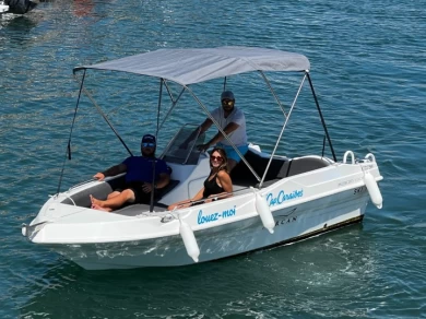 Location Yacht Mercan avec permis