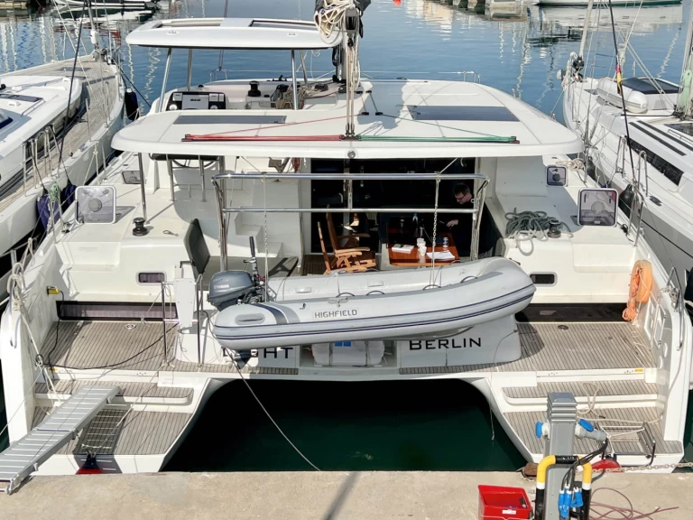 Location Catamaran Lagoon avec permis