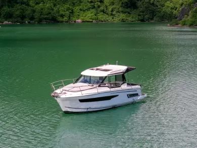 Louez un Jeanneau Merry Fisher 895 à Hạ Long