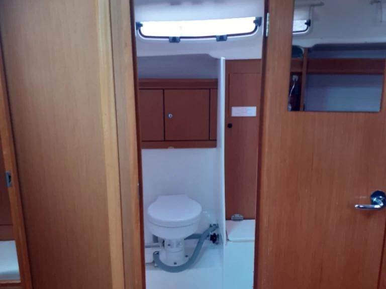 Bavaria Bavaria 43 Cruiser a louer à Lefkáda