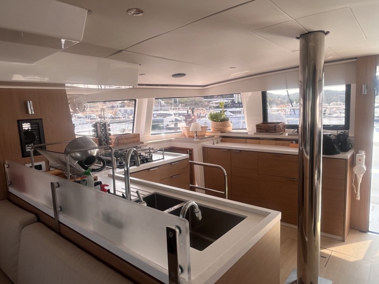 Bali Catamarans Bali 4.6 (owner's version) a louer à Lávrio