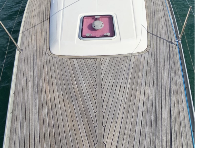 Location bateau Carrara pas cher Dufour 385 Grand Large