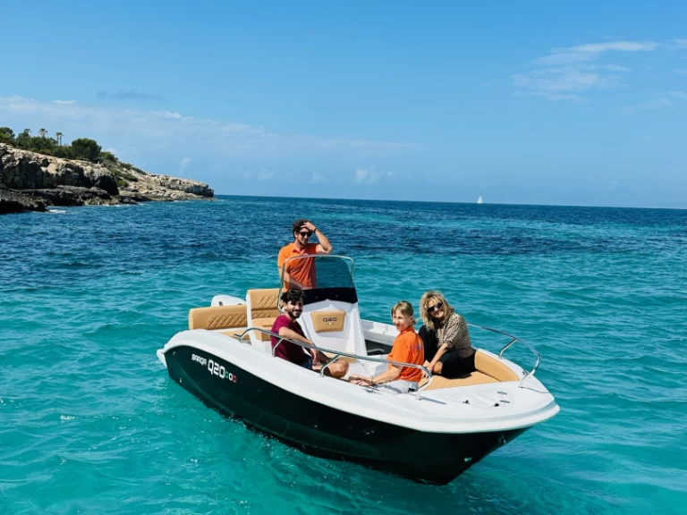 Louer Bateau à moteur avec ou sans skipper Barqa à s'Arenal