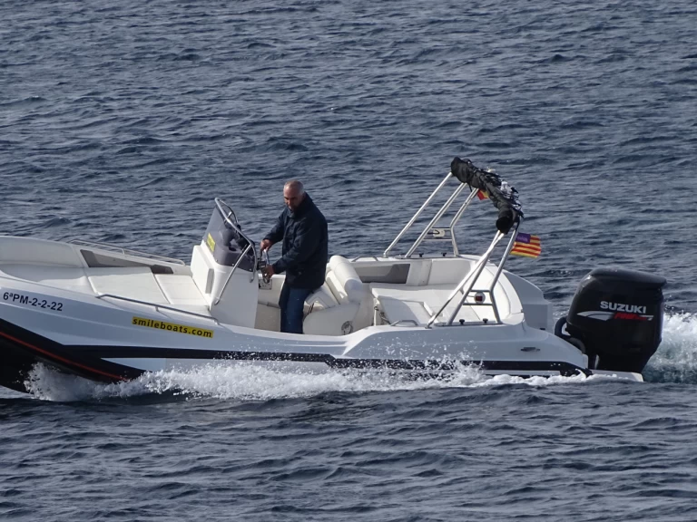 Location Semi-rigide Zar avec permis