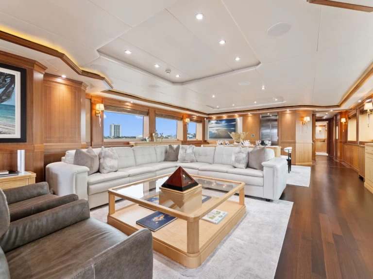Location Yacht à Newport - Palmer Johnson INVICTUS