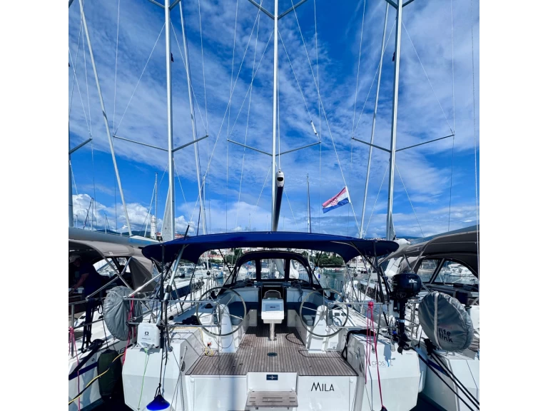 Location bateau Bavaria Bavaria C38 à Novi Vinodolski sur Samboat