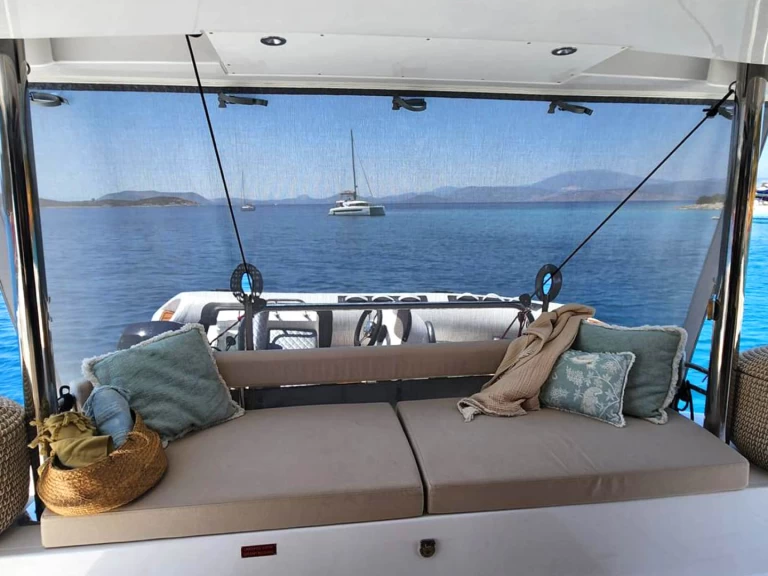 Location bateau Bali Bali 4.6 (owner's version) à Lávrio sur Samboat