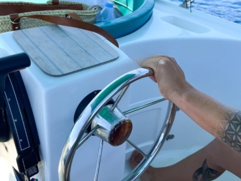 Bateau à moteur à louer à Port d'Addaia (Port) au meilleur prix