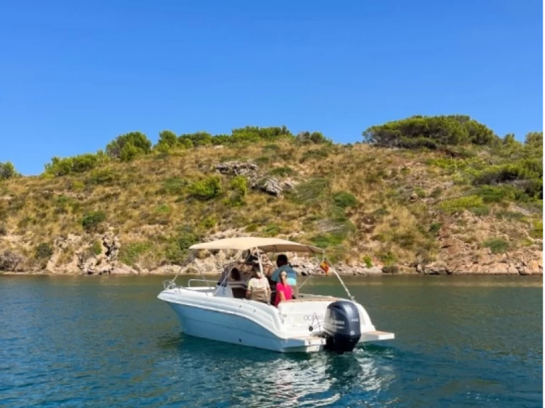 Louez un Pacific Craft Pacific Craft 625 Open à Port d'Addaia (Ville)